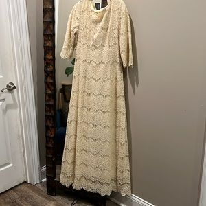 Dainty Jewells Lace maxi dress